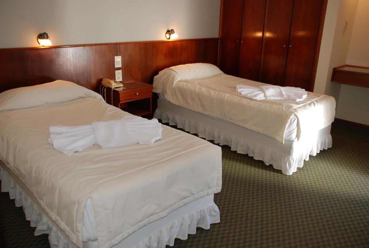 Hotel La Posta Oncativo الغرفة الصورة